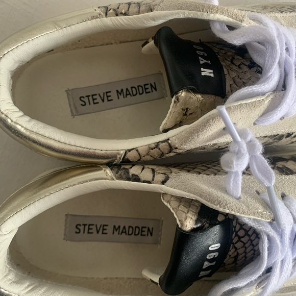 Steve Madden multi Snake skin sneakers - Picture 2 of 7